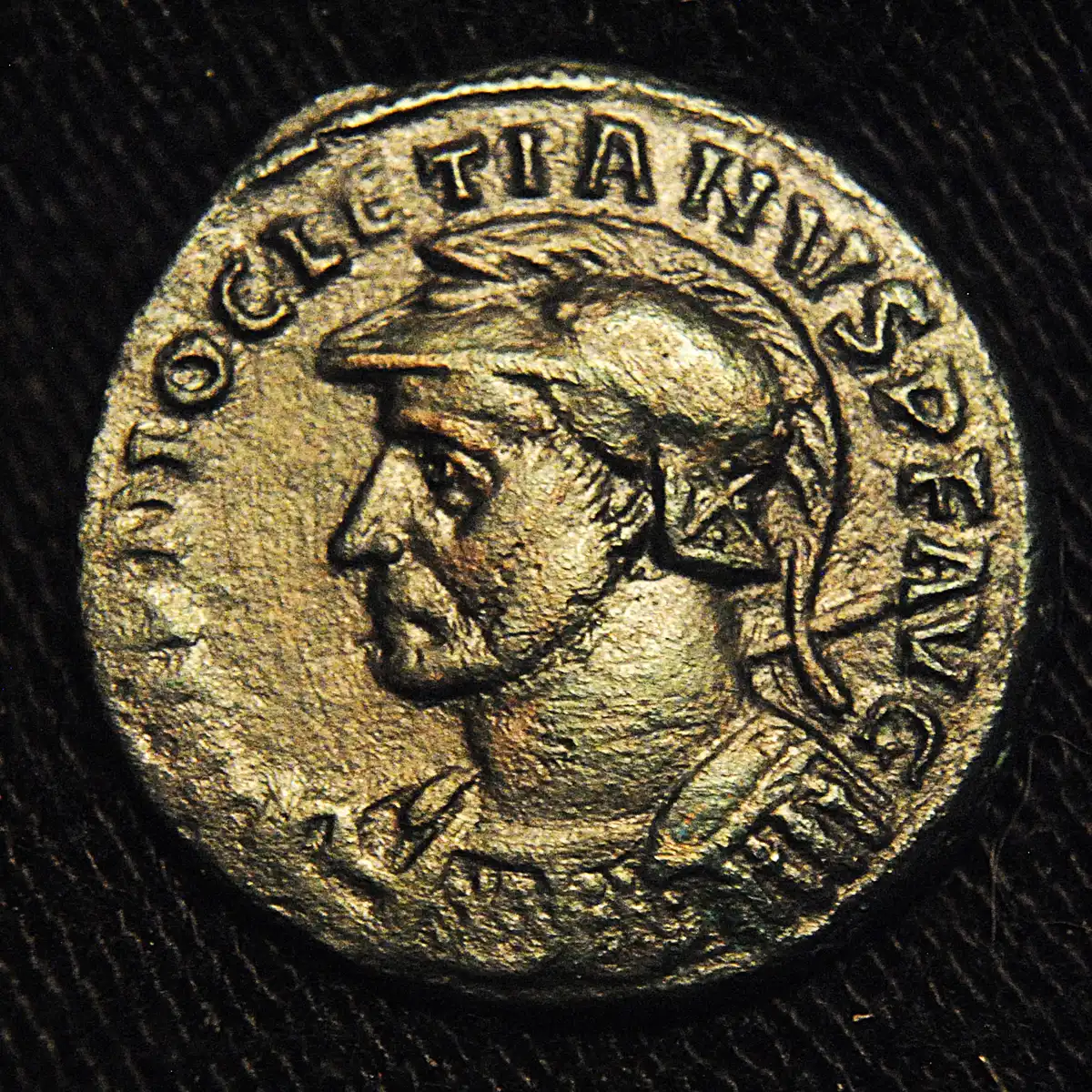 Constantius-Chlorus-From-Lugdunum